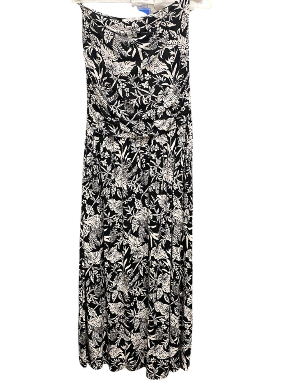 Black & White Floral Sleeveless Maxi Dress